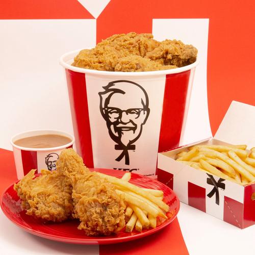 KFC儿童套餐玩具版：皮卡丘、可达鸭与八音盒的争夺战